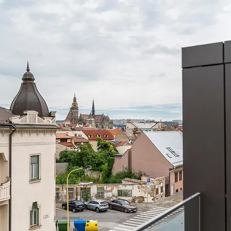 Timonova St Elisabeth Appartamento Košice